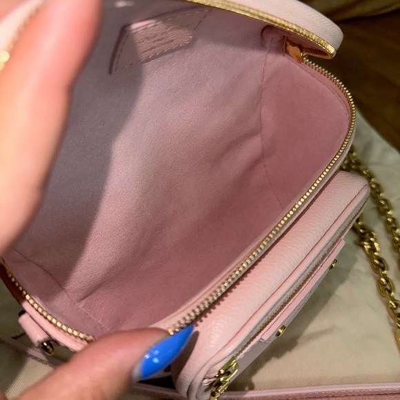 Louis Vuitton Mini Bumbag Gradient Pink By The Pool Monogram Limited Edition. - Picture 9 of 12